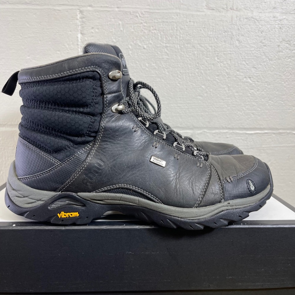 Ahnu Montara II Hiking Boots Black Leather Ankle Waterproof Lace up Women's 9.5
